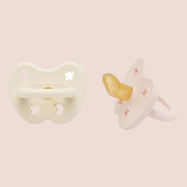 Hevea | 2-pack Pacifier (0-3 months) - Powder Pink & Milky White